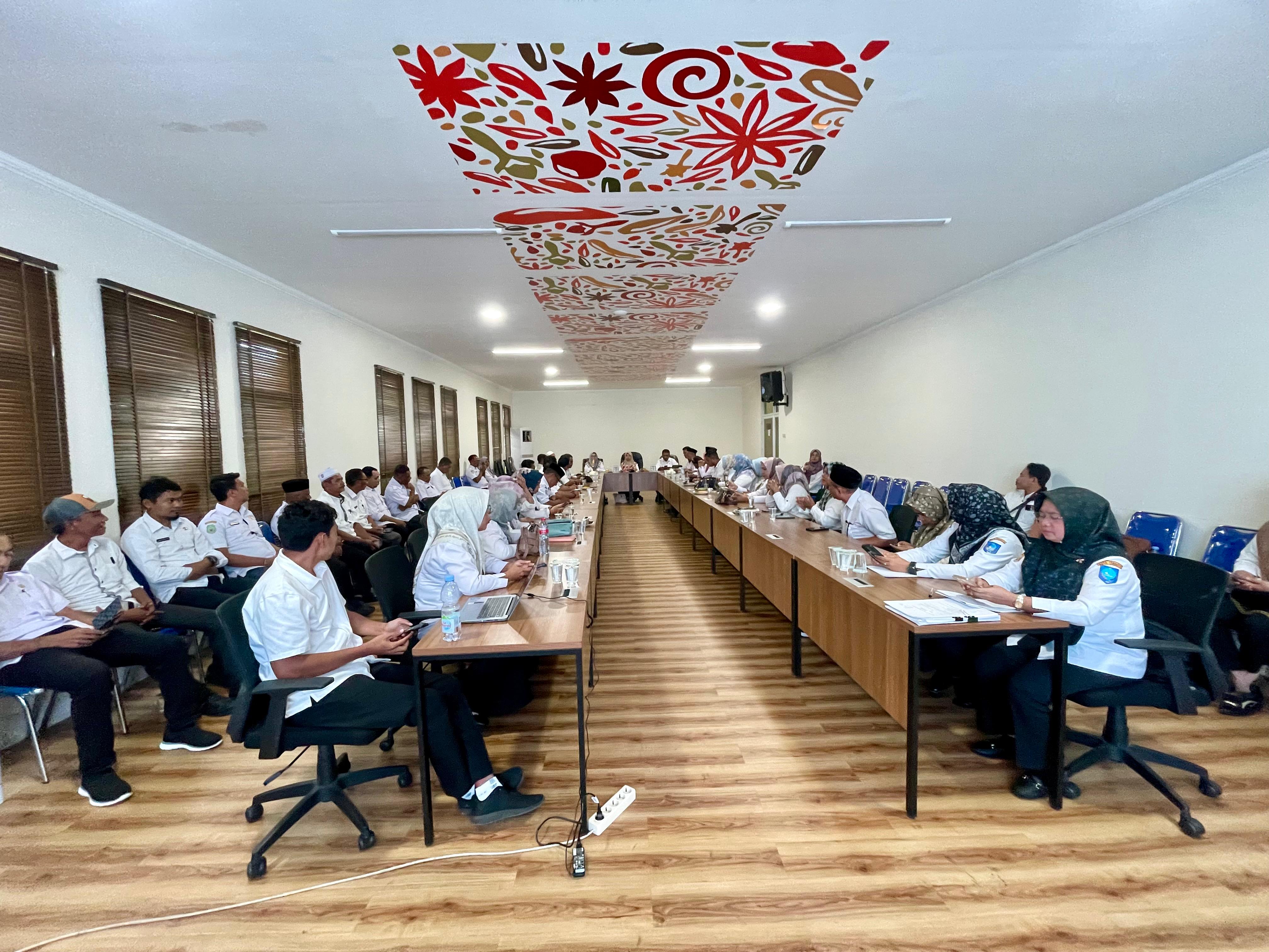 Sosialisasi Pembentukan Koperasi Merah Putih oleh Bidang Kelembagaan dan Perizinan